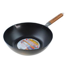 珍珠生活纯铁锅深度评测 30cm煎炒平底锅的多场景使用体验